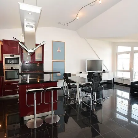 Skandinavienblick-panoramablick-3-4 דירה